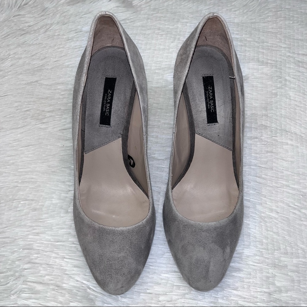 ZARA Basic Grey Suede Rounded Point Toe Heels Pum… - image 3